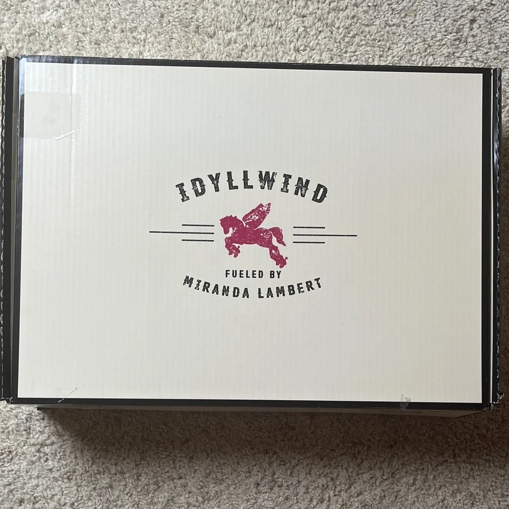 Idyllwind Fuchsia Suede Western Heeled Boots - Picture 2 of 3